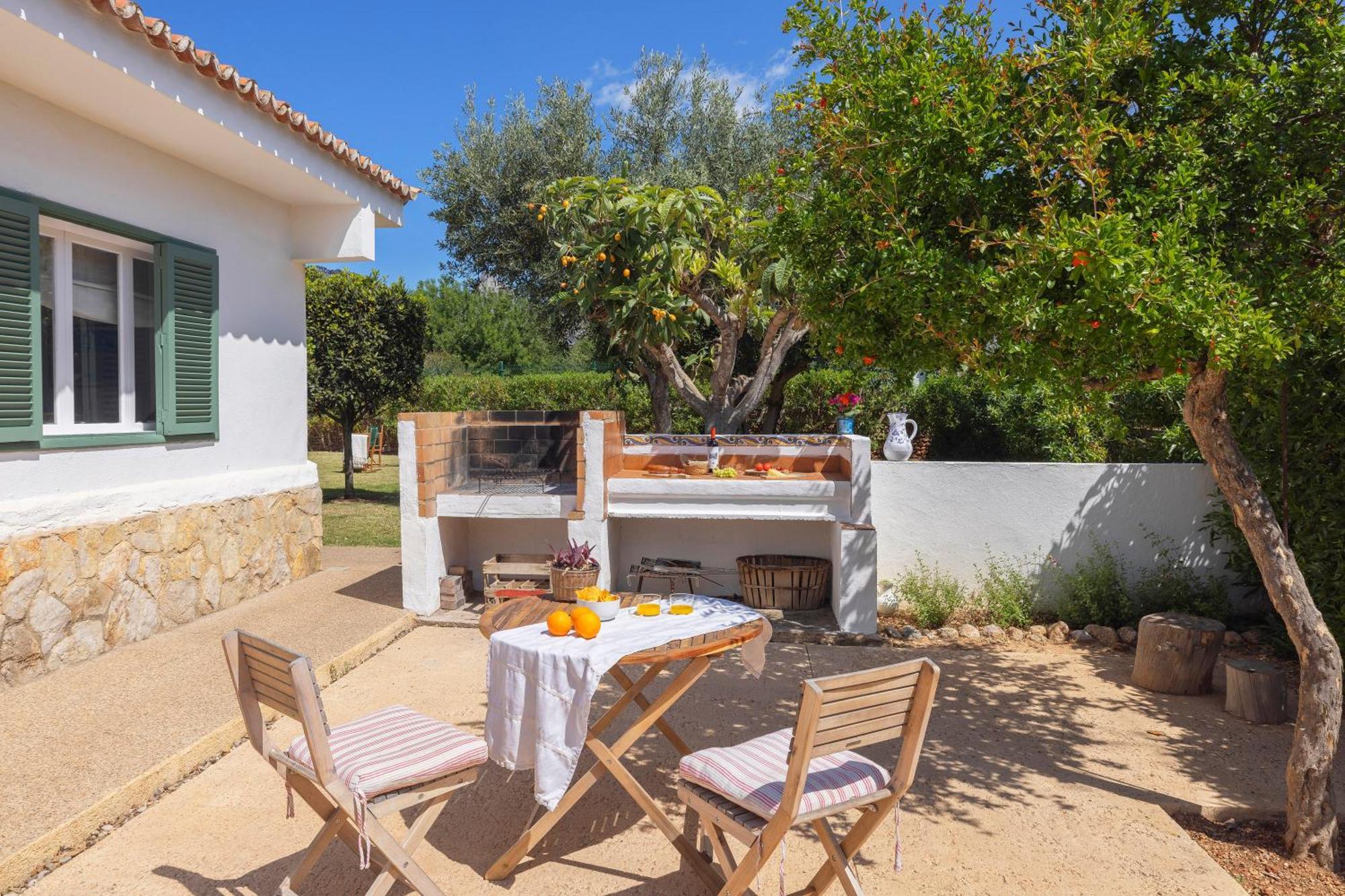 Vakantiehuis Ideal House For Two Families With Pool And Barbecue *