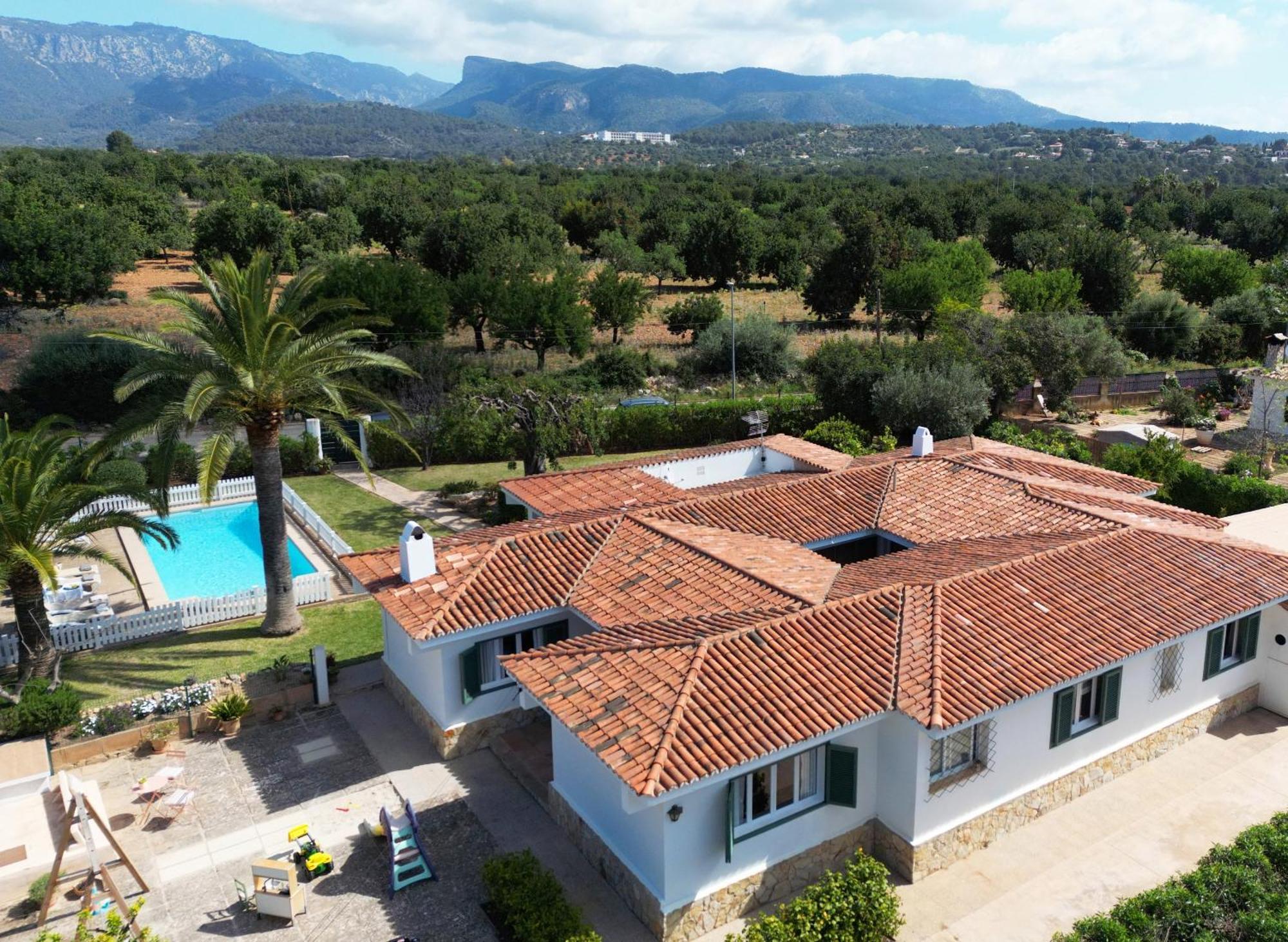 Сasa de vacaciones Ideal House For Two Families With Pool And Barbecue *